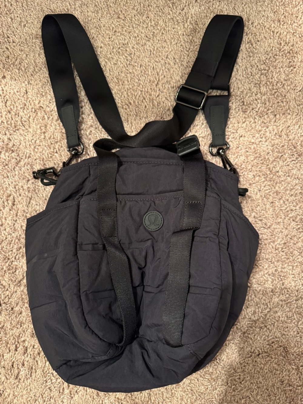 lululemon athletica Black Dash All Day Bucket Bag